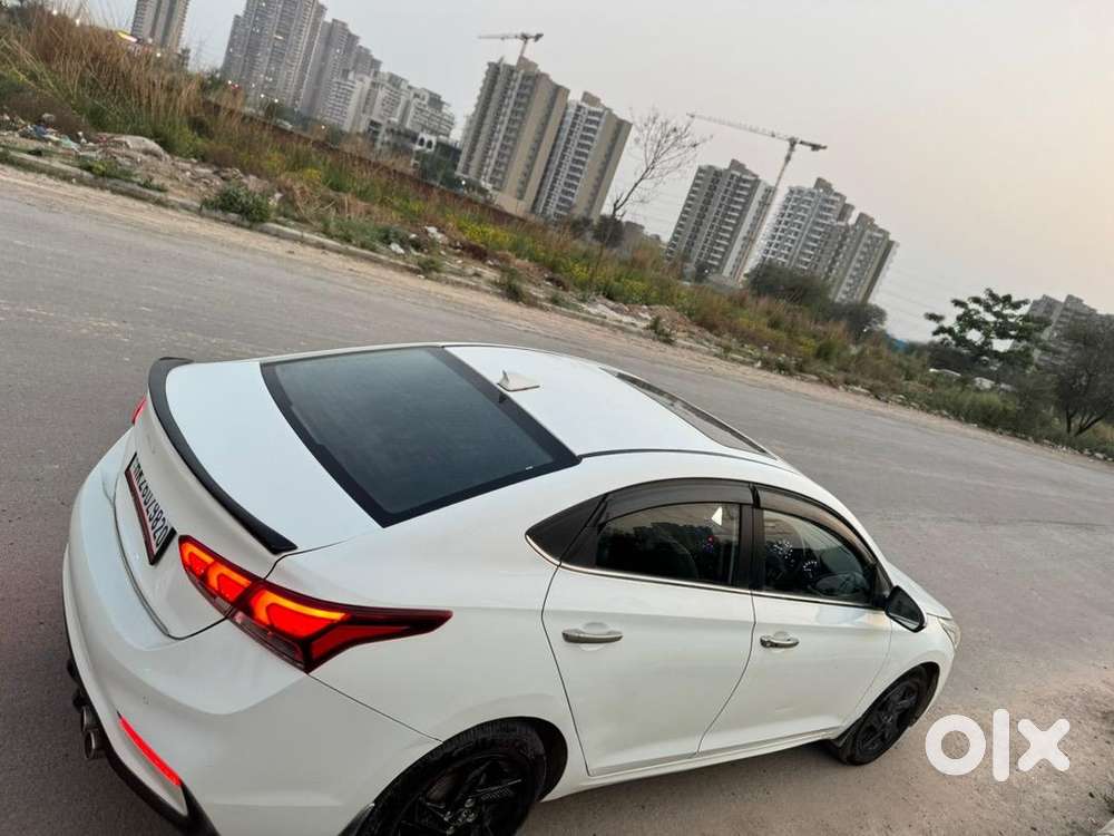 Hyundai Verna 2019 Top Model Sxo Options.