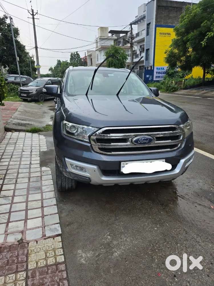 Ford Endeavour 2017 Diesel 145000 Km Driven