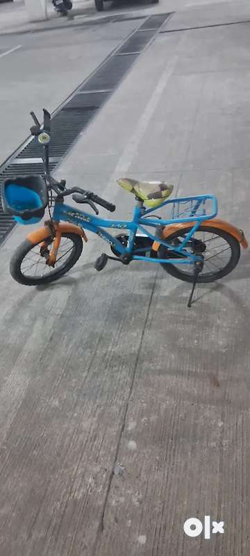 EXCELLENT condition kids cycle Rarely used ideal for 4 to 7