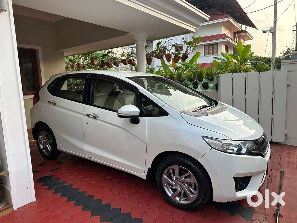 Honda Jazz Vx  Cvt 2019 Automatic Immaculate Condition