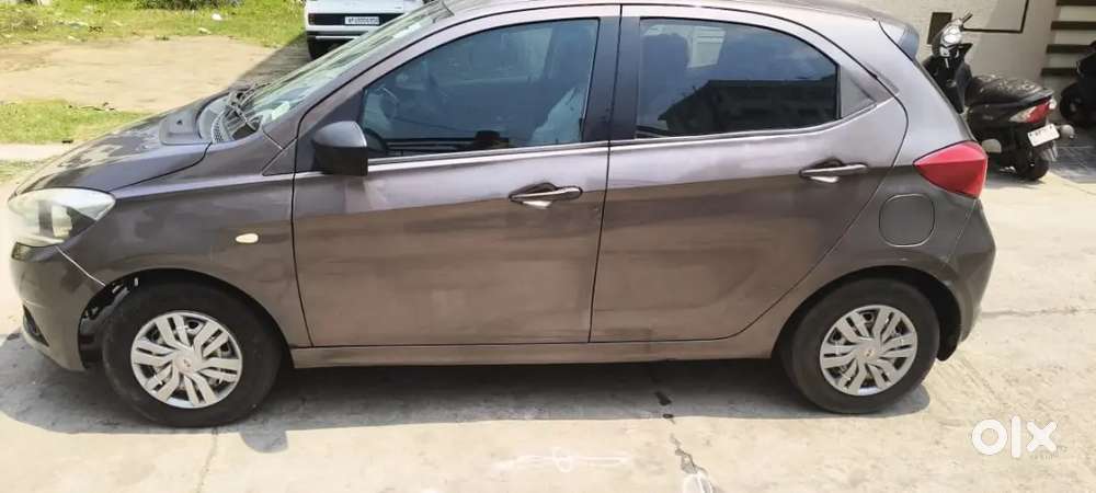 Tata Tiago 2016 Petrol Xe