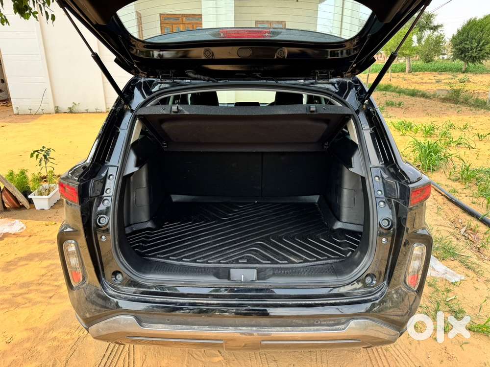 Toyota Hyryder G Neo Drive (midnight Black)