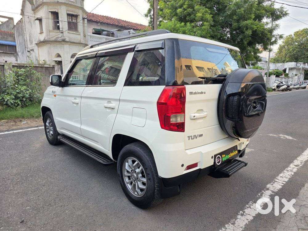 Mahindra Tuv 300 Mhawk100 T8, 2016, Diesel