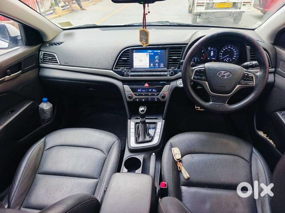 Hyundai Elantra 1.6 Sx Option At, 2018, Petrol