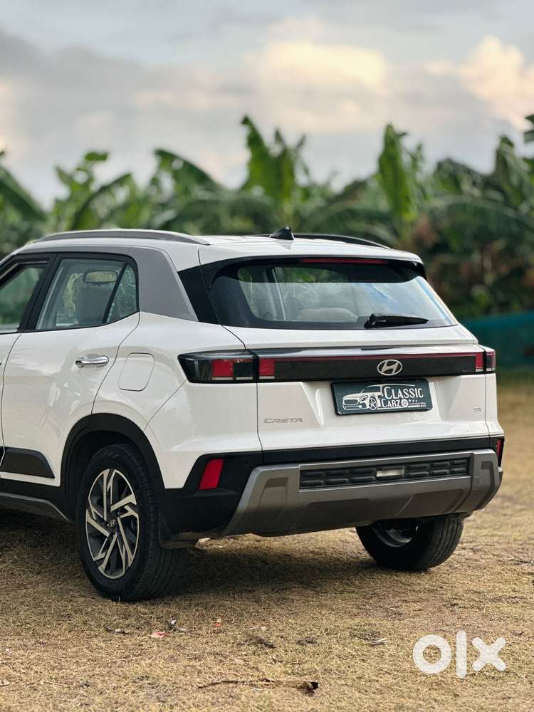 Hyundai Creta 1.5 Sx (o) Knight Ivt Petrol Dual Tone, 2025, Petrol