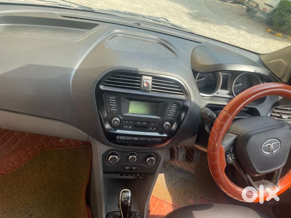 Tata Tigor Petrol 2017