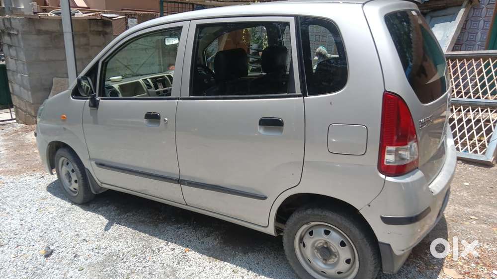 Maruti Suzuki Estilo Lxi, 2011, Petrol