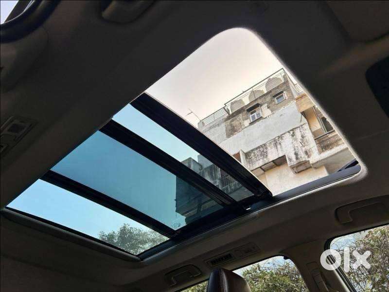 Toyota Innova Hycross 2.0 Zx (o) Hybrid 7 Str, 2024, Petrol