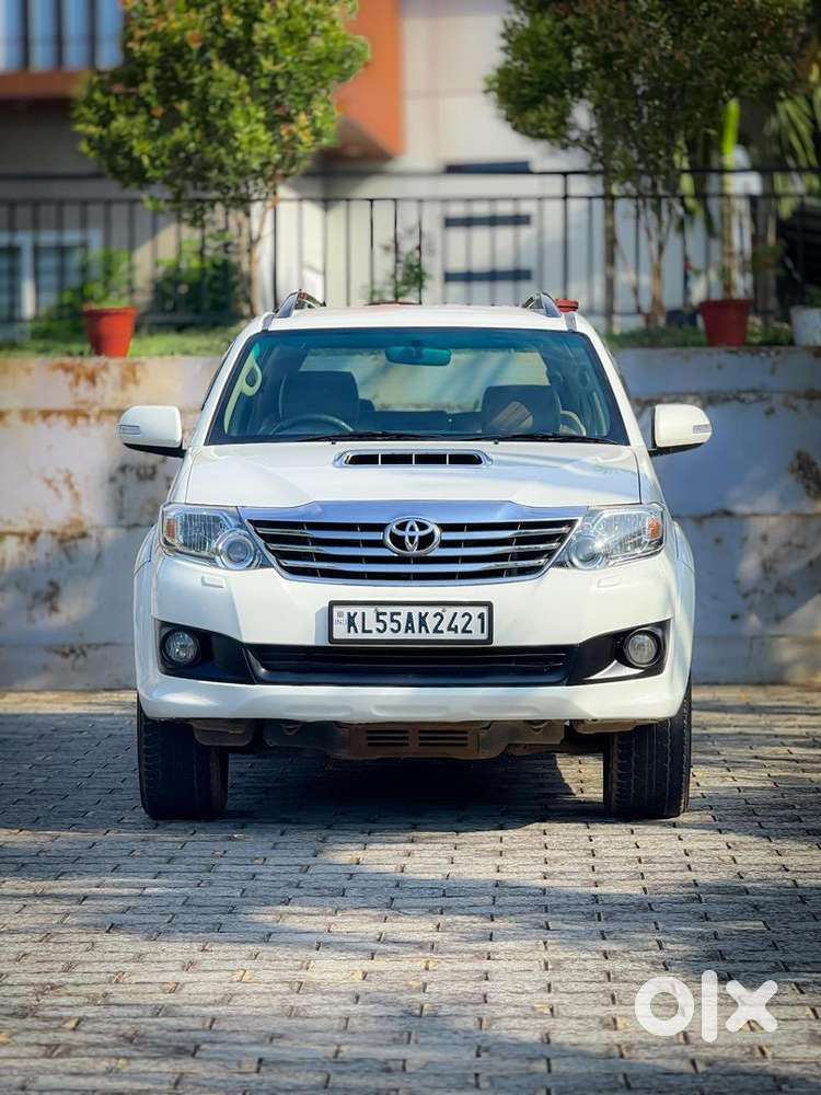 Toyota Fortuner 2014 Diesel 115000 Km Driven