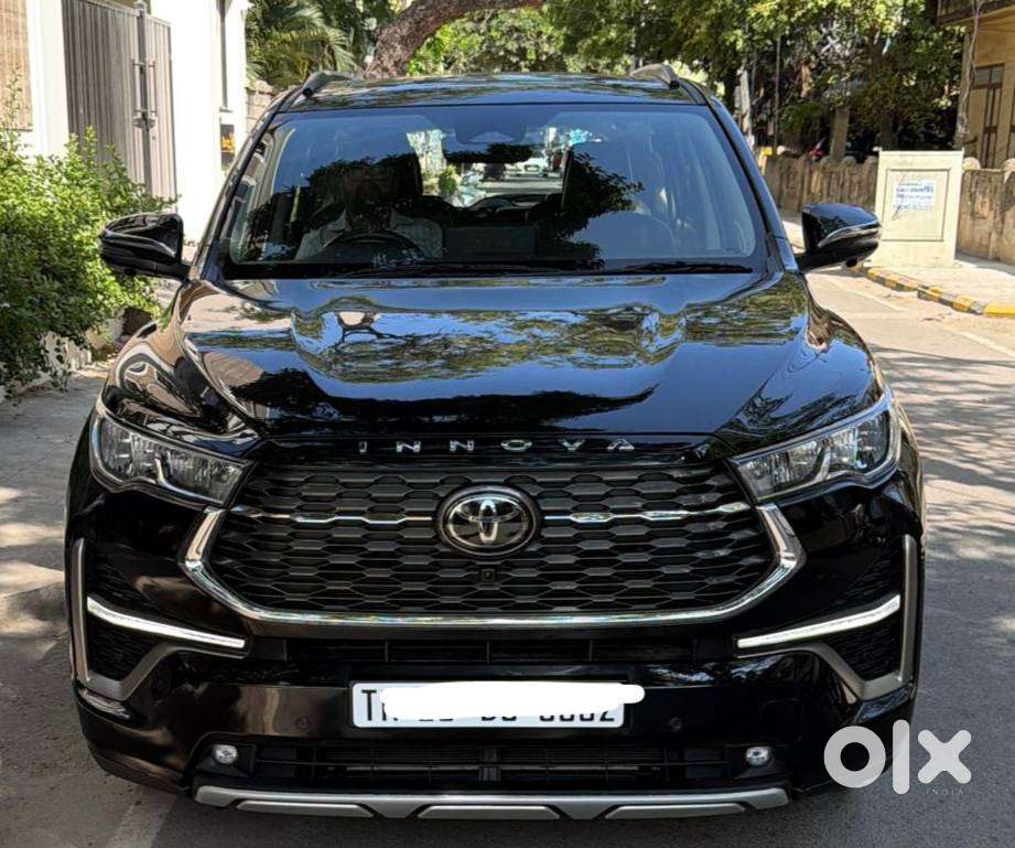 Toyota Innova Hycross 2.0 Zx (o) Hybrid 7 Str, 2023, Petrol