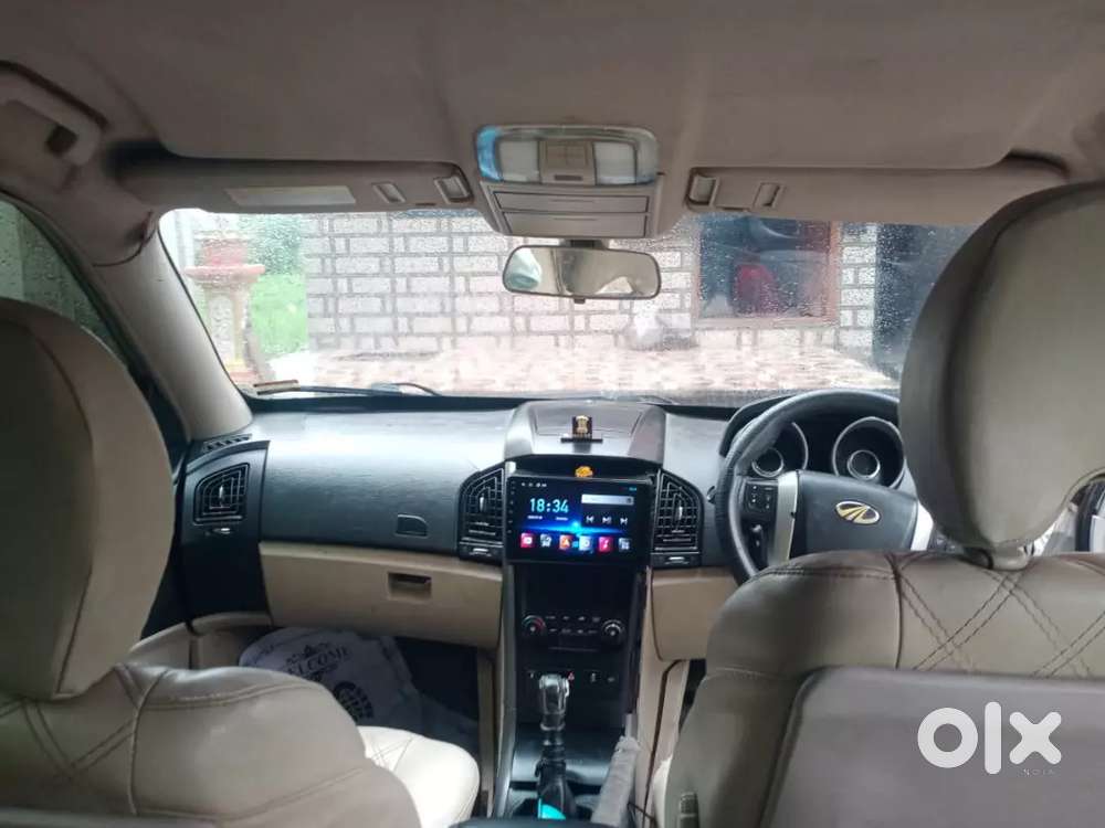 Mahindra Xuv500 2016 Diesel 150000 Km Driven