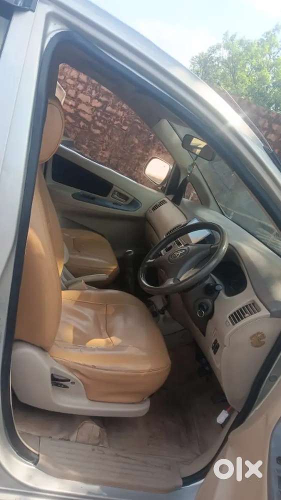 Toyota Innova 2009