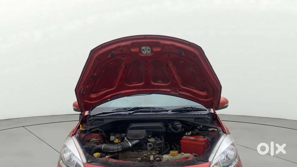 Tata Tiago 1.2 Revotron Xza, 2019, Petrol