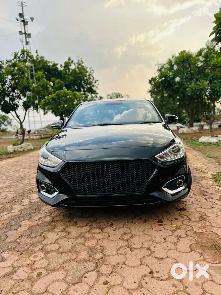 Hyundai Verna 2018 Verna 1.6 Vtvt Sx(o)top Model Sunroof Petrol