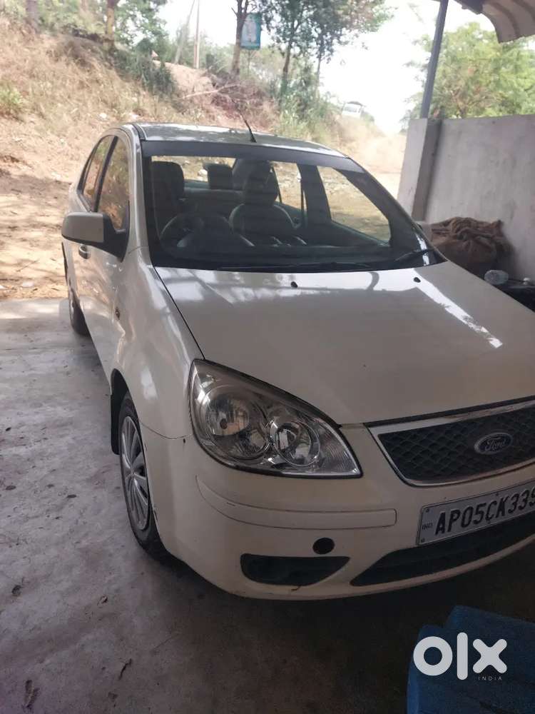 Ford Fiesta 2013 Diesel 90000 Km Driven