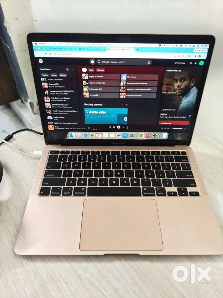 Macbook Air Retina 2020 New Condition (unused) i3 intel 256 gb 8gb Ram