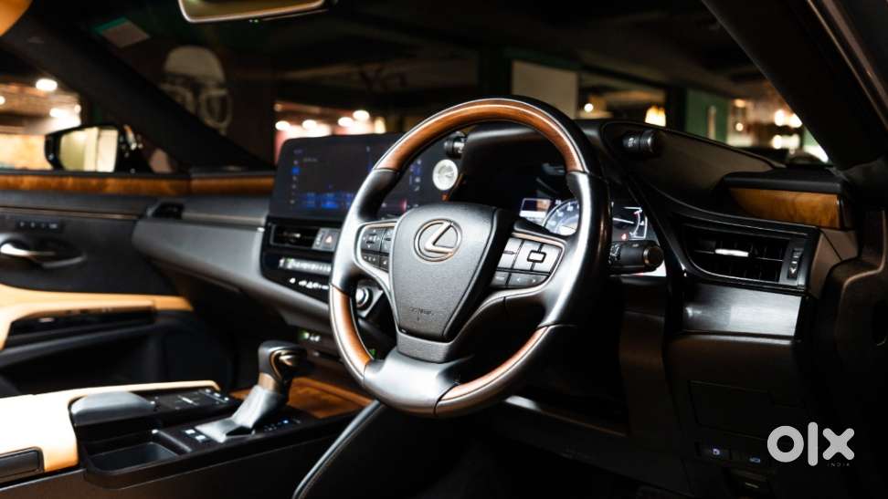 Lexus Es 300h Exquisite, 2021, Petrol