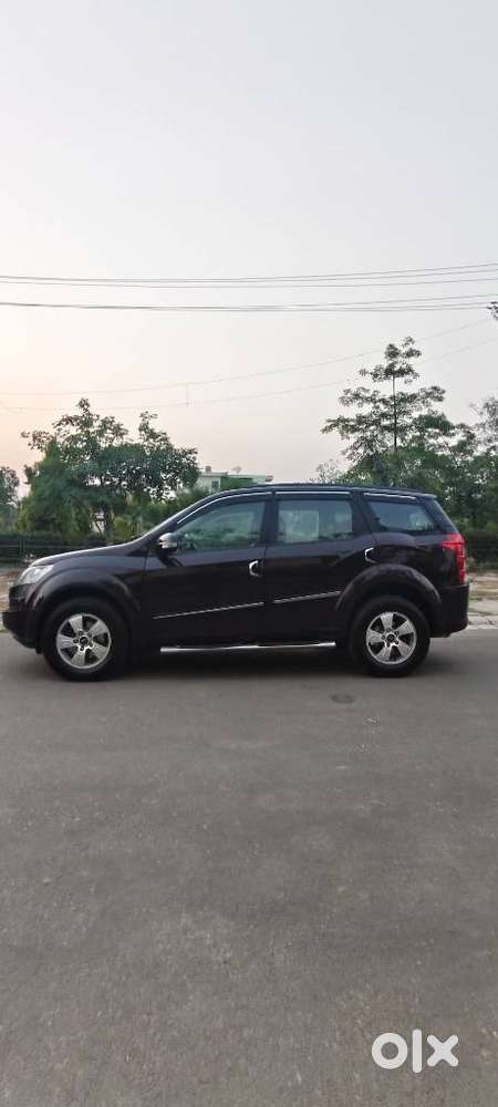 Mahindra Xuv500 W8, 2012