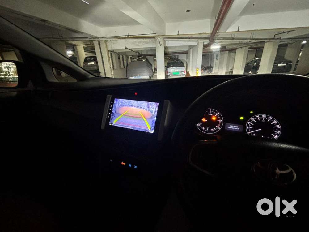 Toyota Innova Crysta 2017 Diesel Well Maintained