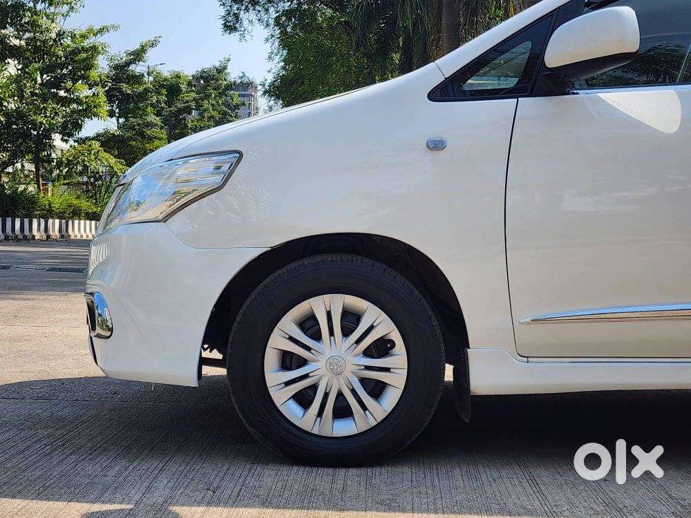 Toyota Innova 2.5 G (diesel) 8 Seater, 2015, Diesel