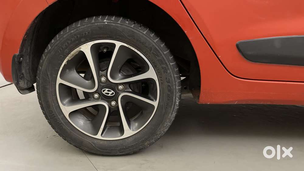 Hyundai Grand I10 [2017-2020] 1.2 Kappa Vtvt Sportz At, 2018, Petrol