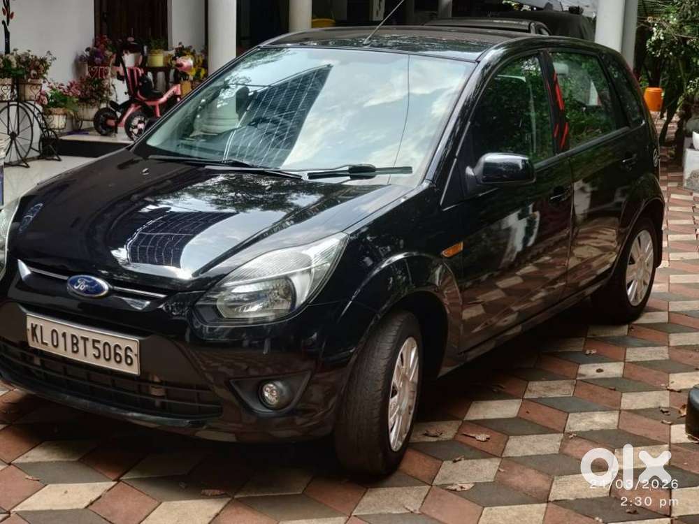 Ford Figo 1.2p Titanium Mt, 2015