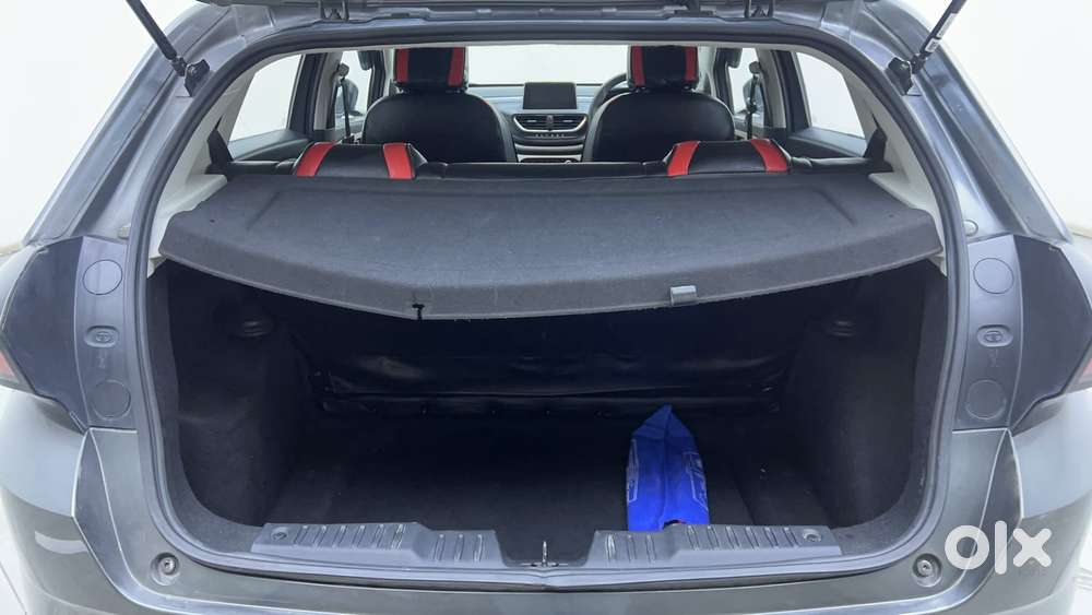 Tata Altroz 1.2 Xm Plus, 2022, Petrol