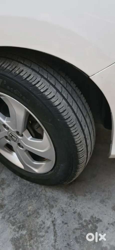 Honda City Vx (o) Sunroof Automatic Top End Model