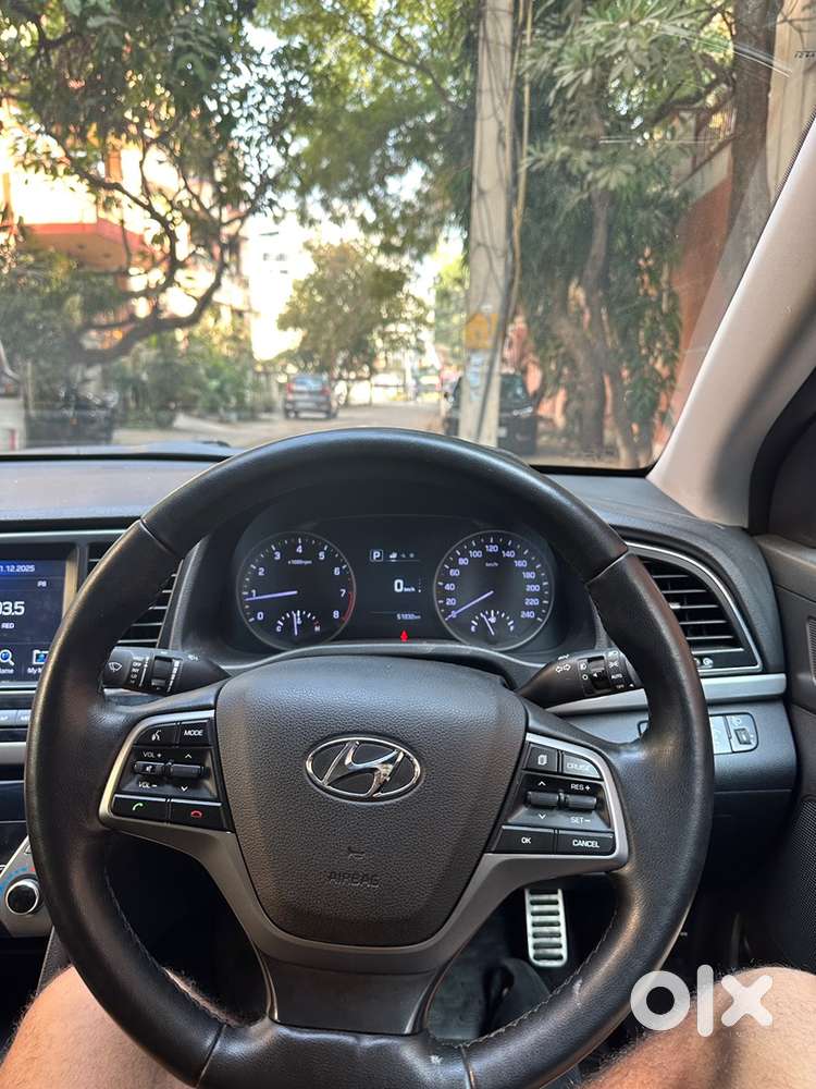 Hyundai New Elantra 2017 Petrol At 52000 Km Driven Mint Condition