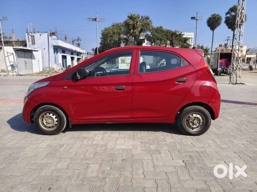 Hyundai Eon Era +, 2017, Petrol