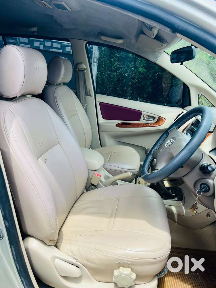 Toyota Innova 2.5 V 7 Str, 2008, Diesel