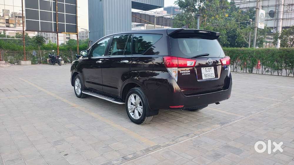 Toyota Innova Crysta 2.8z Automatic, 2017, Diesel