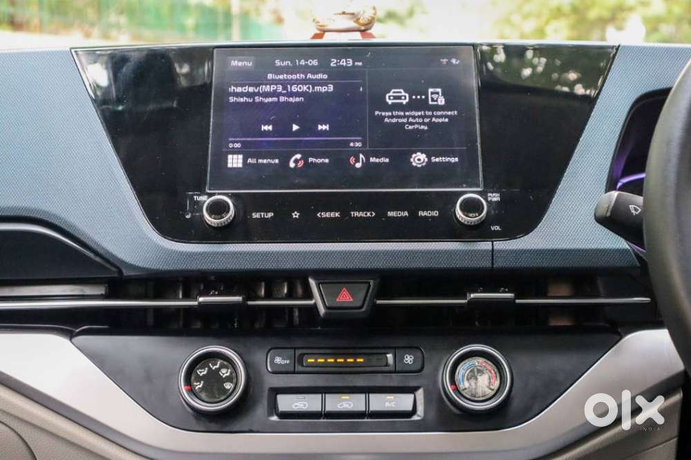 Kia Carens G1.5 6mt Gravity, 2025, Petrol