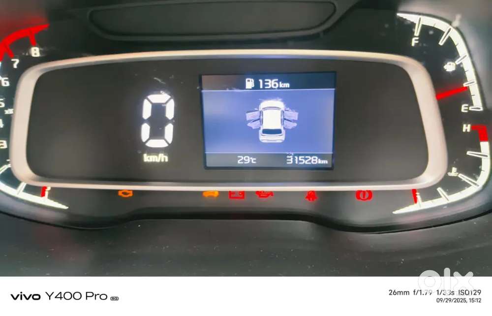 Good Condition, Compani Service, Low Km