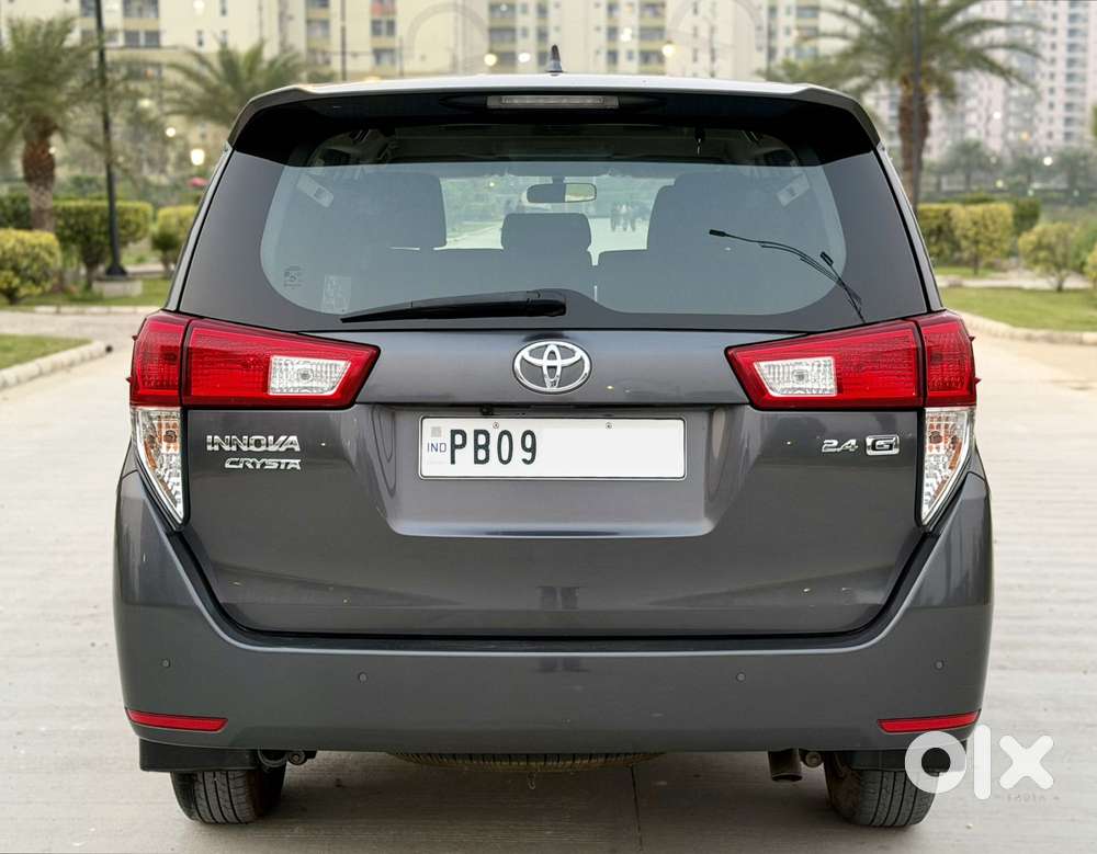 Toyota Innova Crysta 2.4 G Mt, 2021, Diesel