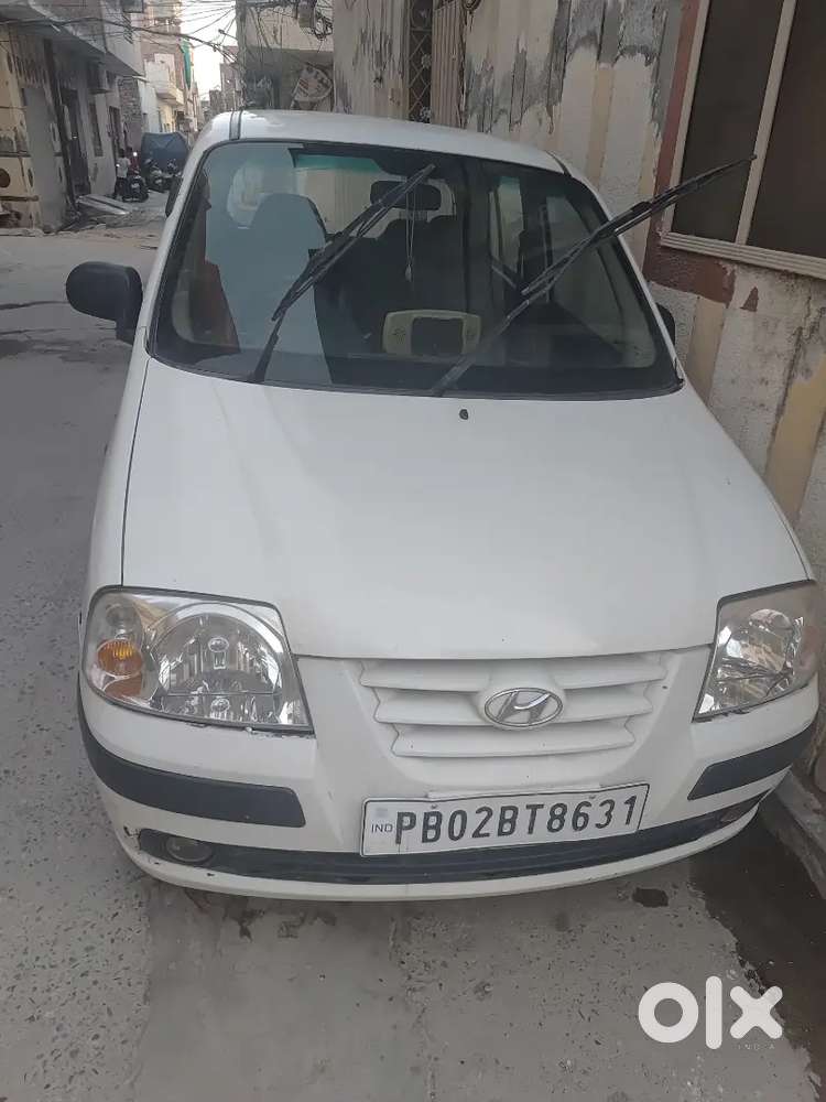 Hyundai New Santro 2012