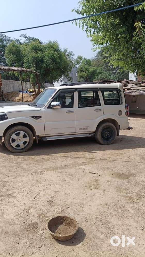 Mahindra Diesel Car 2022