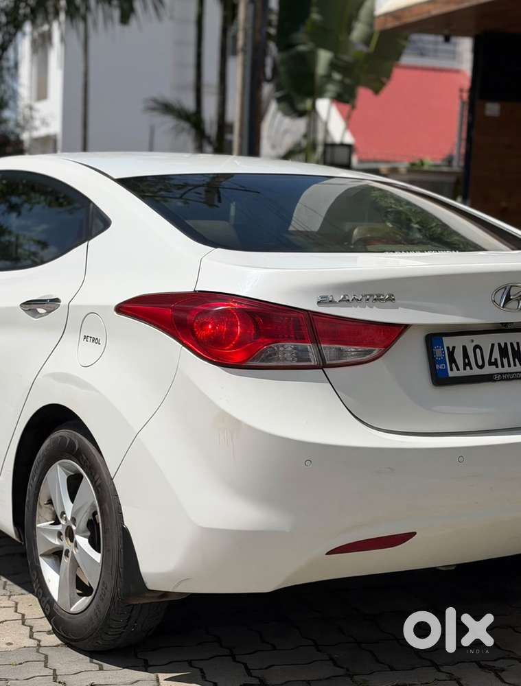 Hyundai New Elantra 2014