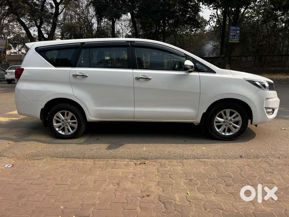 Toyota Innova Crysta [2020-ongoing] 2.4 Gx 8 Str, 2020, Diesel
