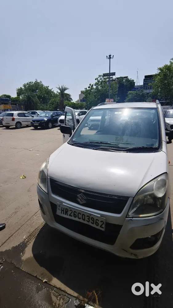 For Sale: Well-maintained 2015 Maruti Suzuki Wagon R (cng)