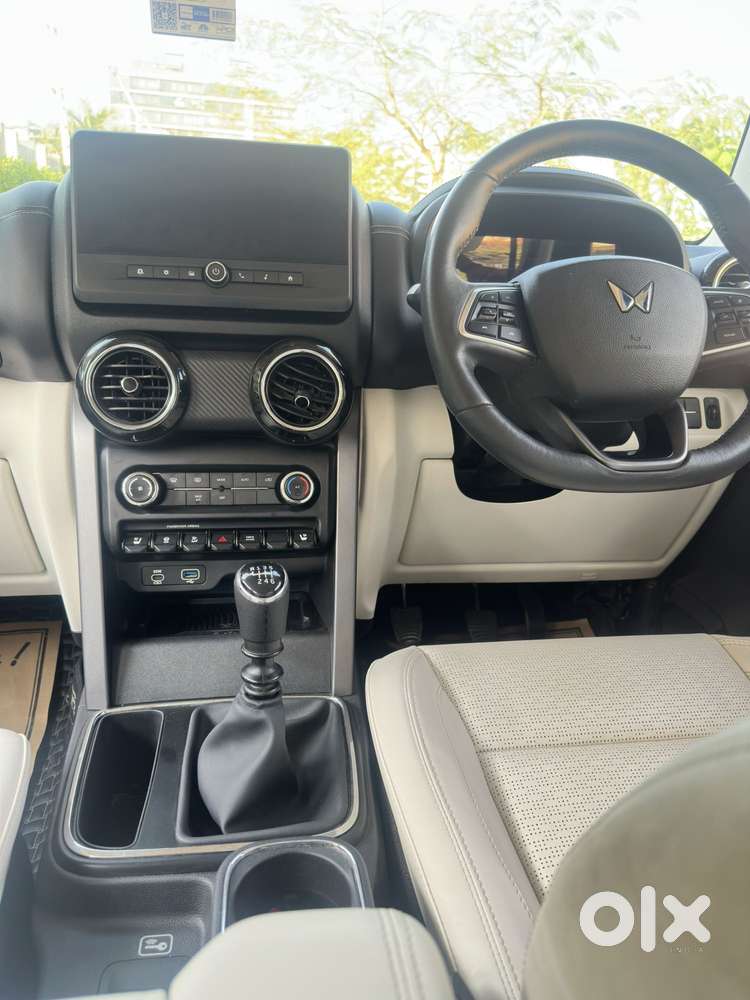 Mahindra Thar Roxx Ax7l Rwd Diesel, 2024, Diesel