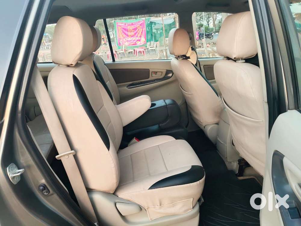 Toyota Innova 2.5 G (diesel) 7 Seater, 2014, Diesel