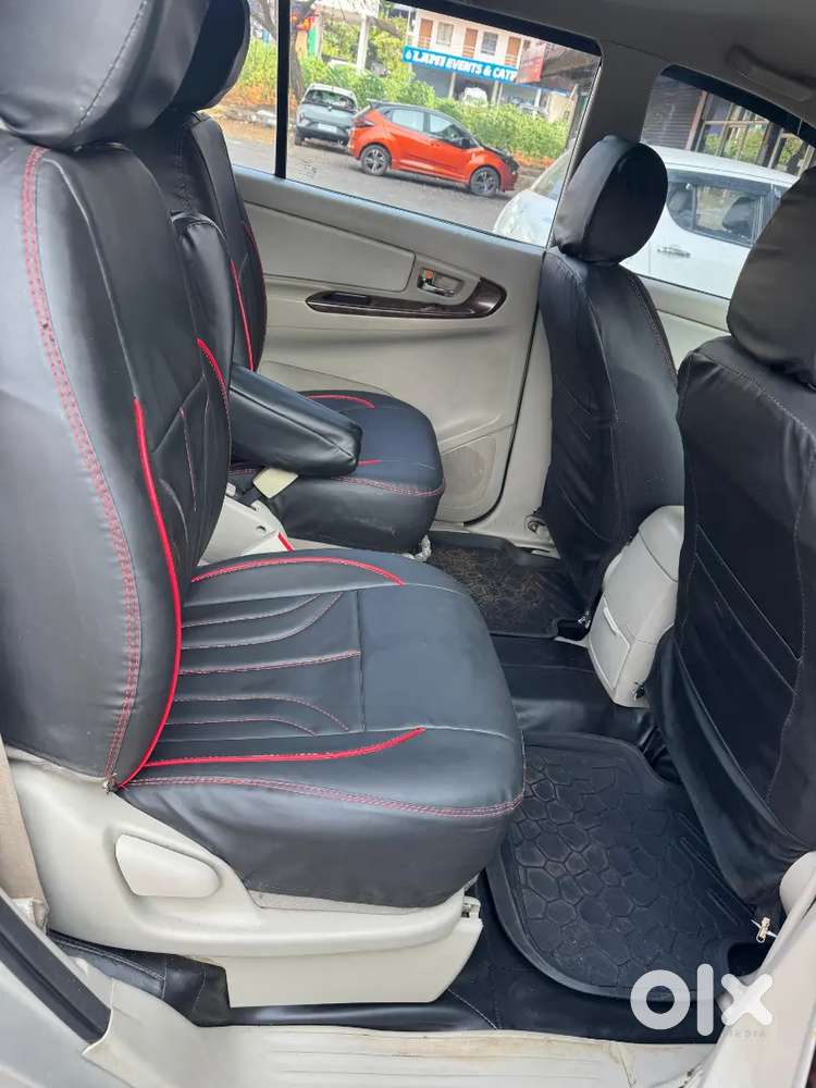 Toyota Innova 2012 Diesel Well Maintained