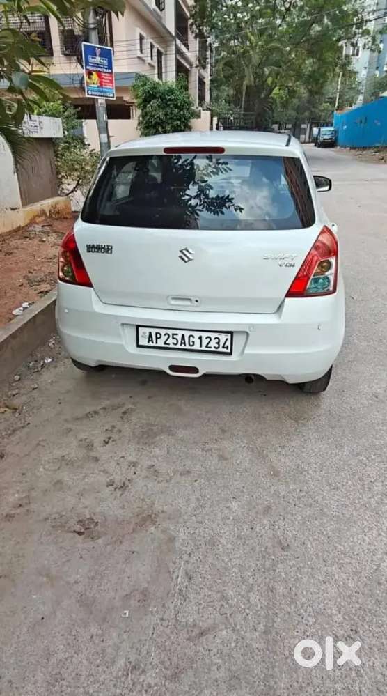 Maruti Suzuki Swift Vdi 2012 Diesel 87500