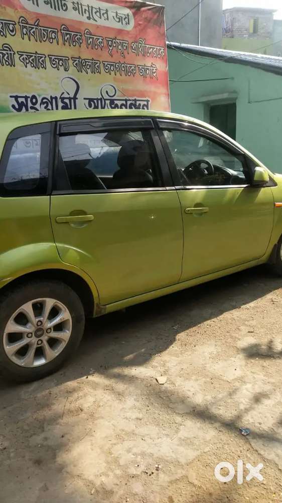 Well-maintained 2012 Ford Figo Titanium (green)  Dual Airbags & Abs
