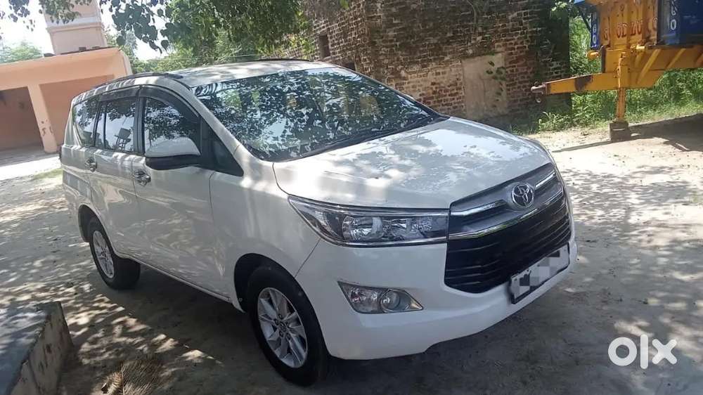 Toyota Innova Crysta 2018