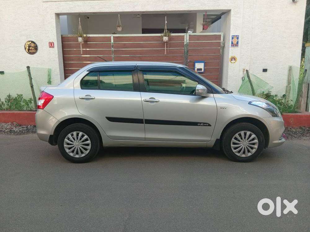 Maruti Suzuki Swift Dzire Vxi Optional, 2016, Petrol