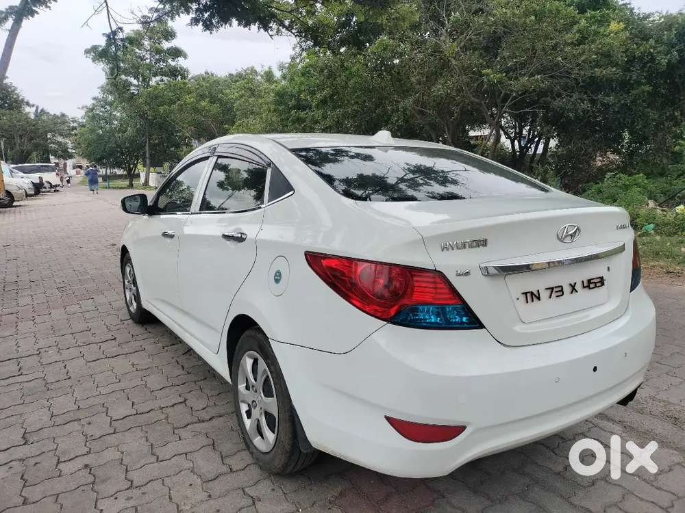Hyundai Verna 2011 Diesel 140000 Km Driven