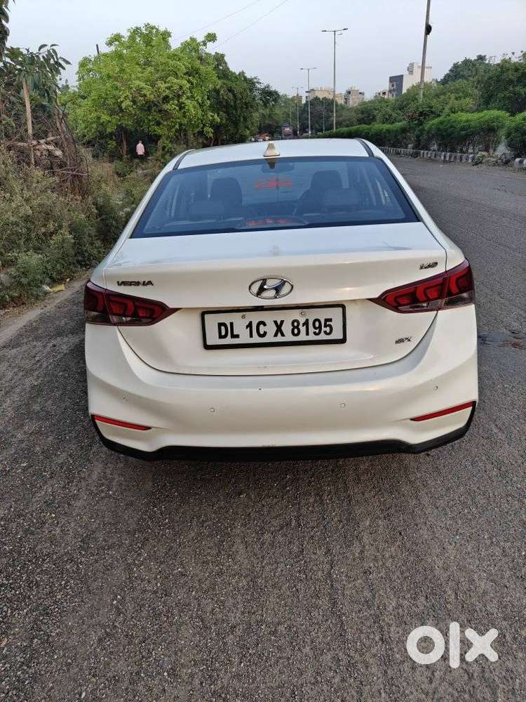 Hyundai Verna 1.6 Sx (o) Crdi Anniversary Edition, 2018, Diesel