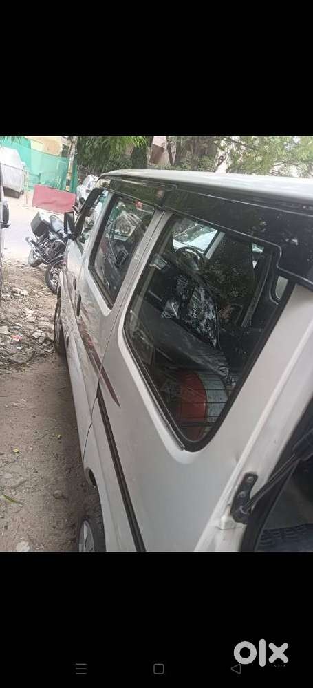 Maruti Suzuki Eeco 5 Str With Ac Plus Htr Cng, 2016, Cng & Hybrids